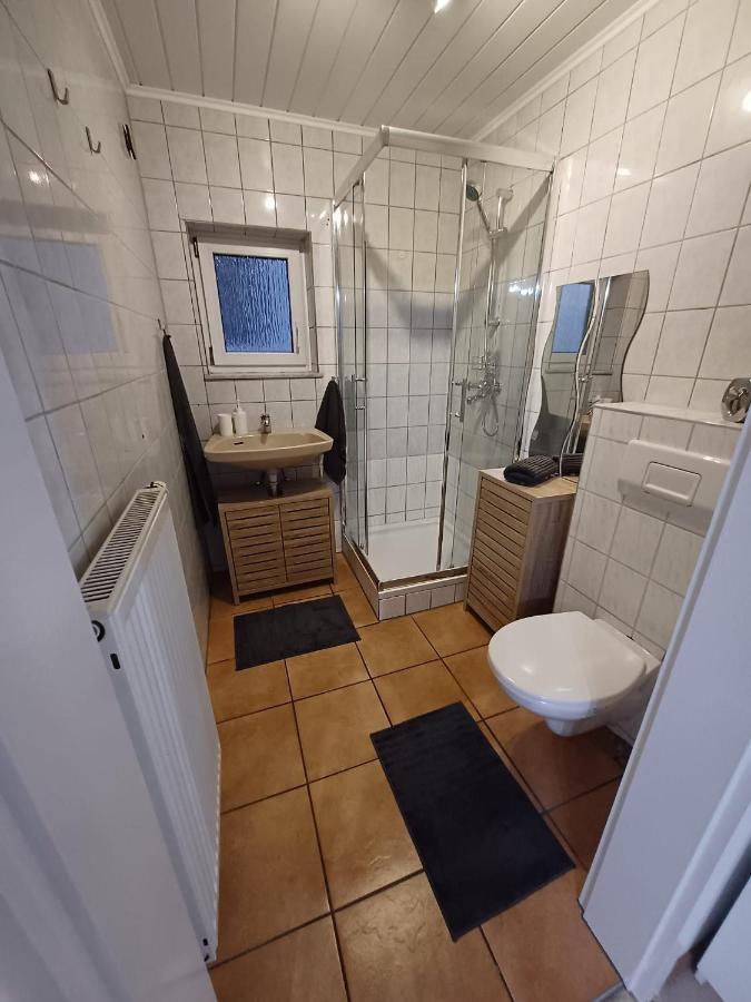 Ferienwohnung Neli Am Rhein Rheinbrohl Exteriör bild
