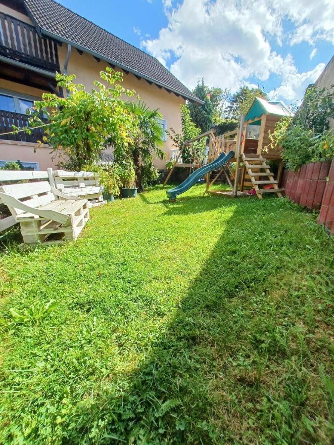 Ferienwohnung Neli Am Rhein Rheinbrohl Exteriör bild