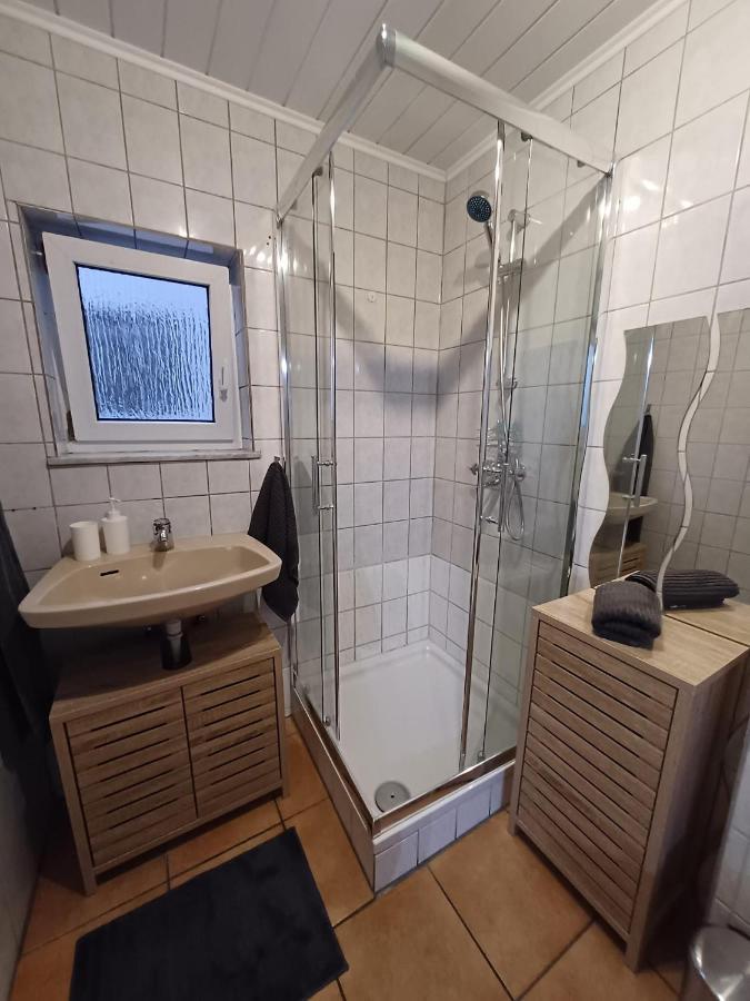 Ferienwohnung Neli Am Rhein Rheinbrohl Exteriör bild