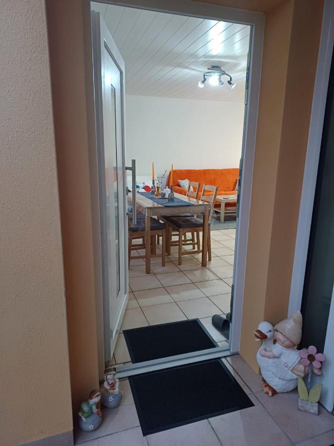 Ferienwohnung Neli Am Rhein Rheinbrohl Exteriör bild