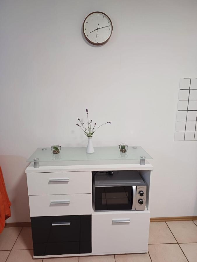 Ferienwohnung Neli Am Rhein Rheinbrohl Exteriör bild