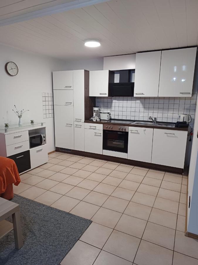 Ferienwohnung Neli Am Rhein Rheinbrohl Exteriör bild